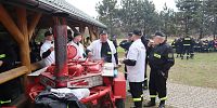 Strażacy ćwiczyli na wodzie i lądzie