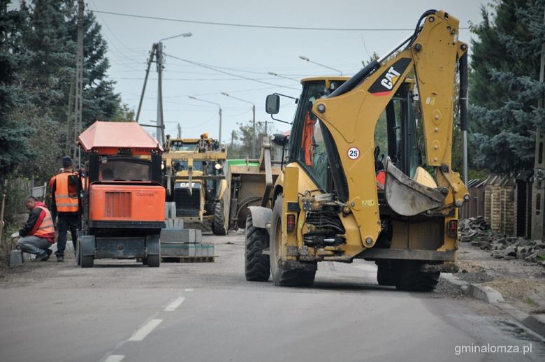 Ulica Łomżyńska w Starych Kupiskach nie będzie już jeziorem. Remont dobiegł końca