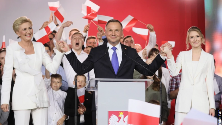 Andrzej Duda zwycięża także w gminie Łomża